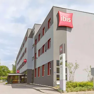 https://ibis-geneve-aeroport.genevahotels4all.com