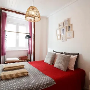 Appartement Lov'alfama, At In