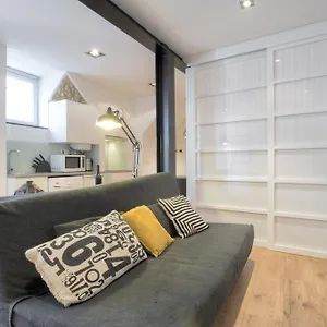 Bmyguest - Castelo Charming Flat Lisbona