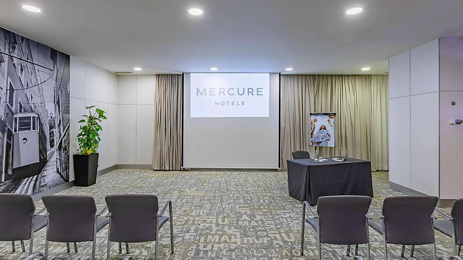 ****  Hotel Mercure Lisboa Portugal